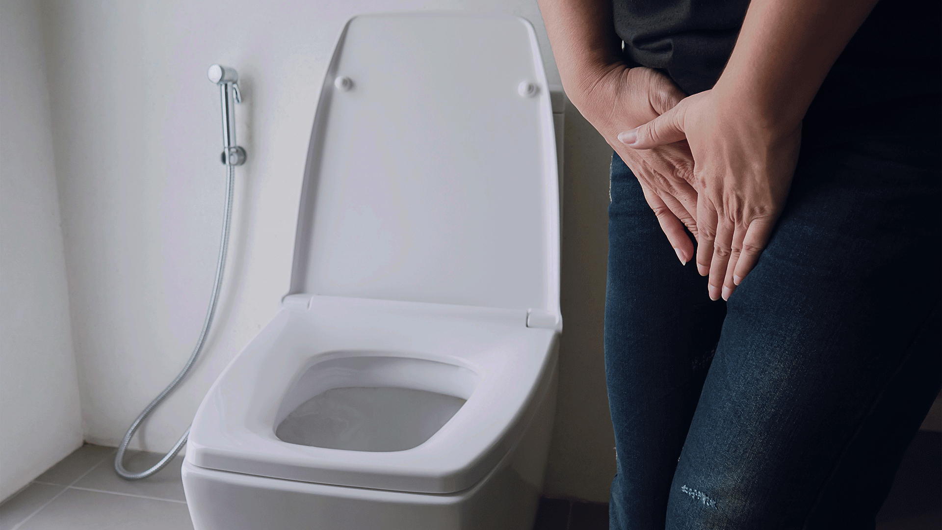 Mulher com infecção urinária (cistite)